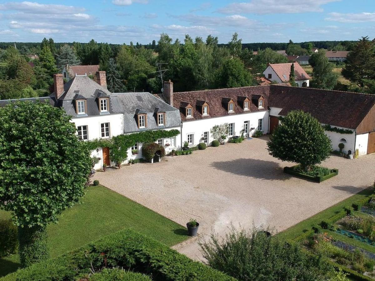 **Suite Familiale Spacieuse Au Coeur De La Foret De Montargis** - Fr-1-590-335 Paucourt Esterno foto