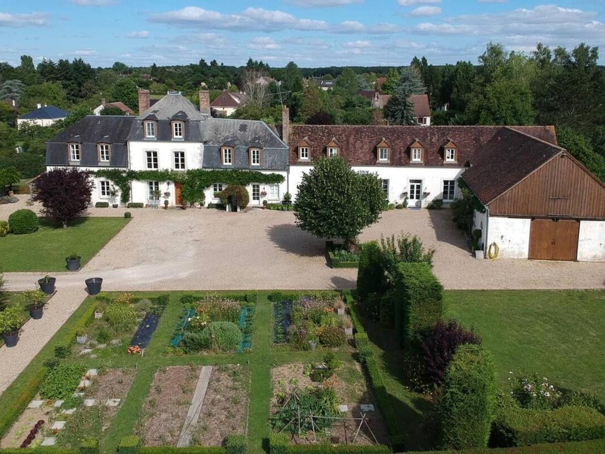 **Suite Familiale Spacieuse Au Coeur De La Foret De Montargis** - Fr-1-590-335 Paucourt Esterno foto